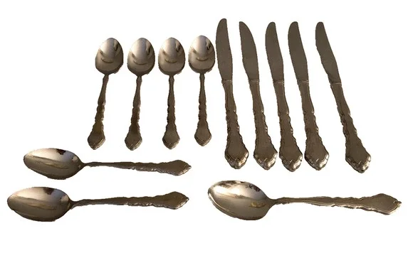 Lot of 12 Oneida Community SATINIQUE Stainless Knives Spoons Silverware Flatware