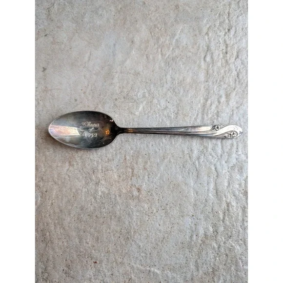 Vtg Holmes‎ & Edwards Romance Spoon Class of 1952 Inlaid Silverplate Graduation
