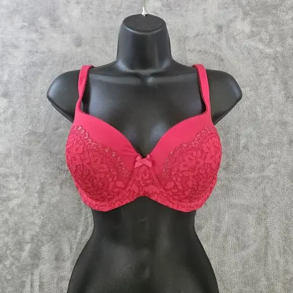 Victoria’s Secret 36DD Red Lace Bra Romantic Bombshell Femme Glam