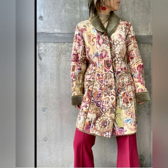 Chico’s Patchwork Tapestry‎ Coat Size 2 (L) Faux Fur Lined Boho Artsy Jacket