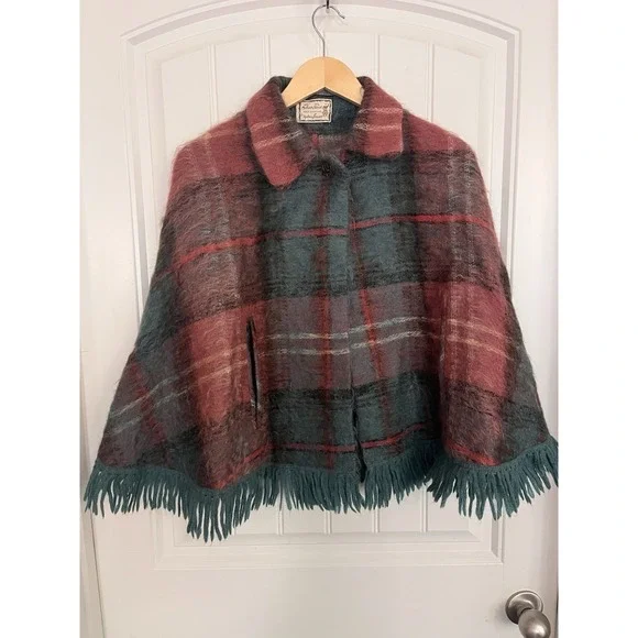 Andrew Stewart‎ Vintage Cape Poncho in Wool & Mohair Woven in Scotland Plaid 319