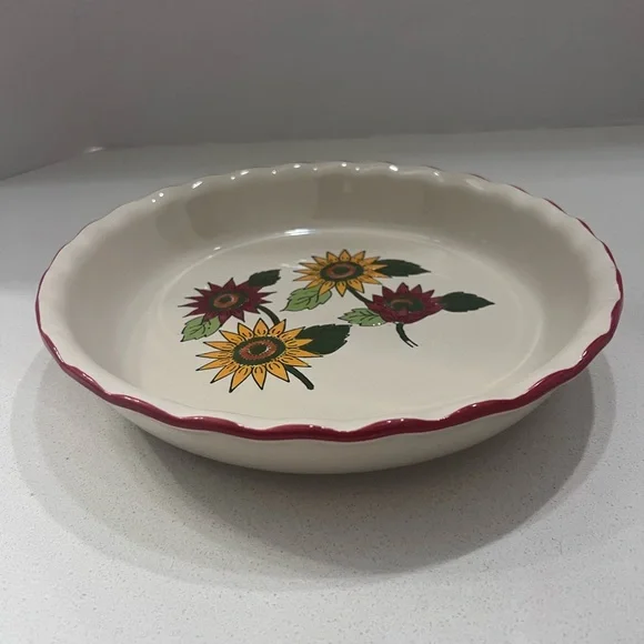 Sunflower Signature Pie Dish Housewares Incorporated 1970s Style 10