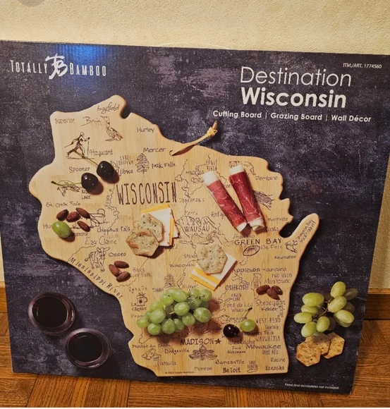 Totally Bamboo Destination Wisconsin State Shaped Serving and Cutting Bo…