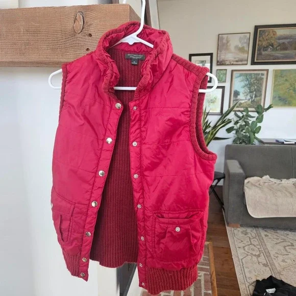 Great Northwest Vest Sweather Women S PL Red Puffer Sleeveless Snap Pocket