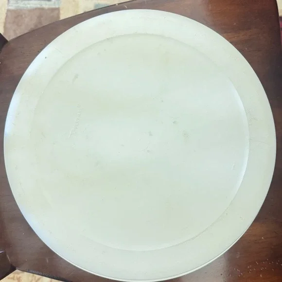 Vintage Tupperware Serving Center 1665-1 Veggie Tray with Lid Off‎ White 12 Inch