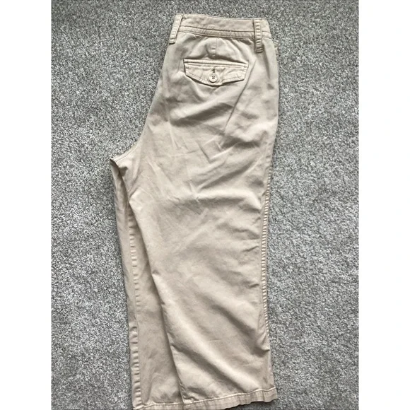 St John's Bay Women Capri Beige Pant Size 12 Petite