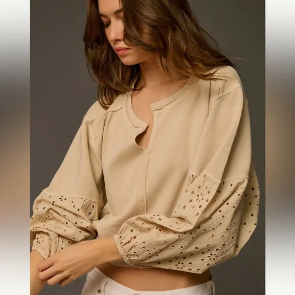 Pilcro Batwing Eyelet Sweatshirt Size XL