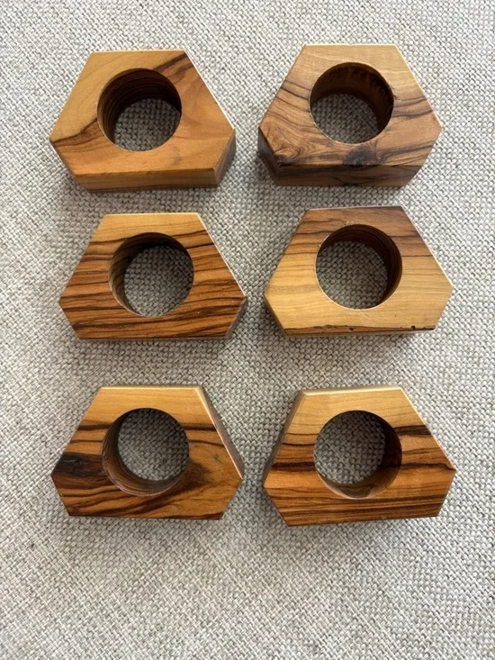 Set of 6 Wood Napkin Rings – Geometric Olive Wood Style Tabletop Decor