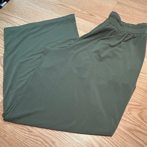 Lane Bryant Olive Green Wide Leg‎ Drawstring Pants Plus Size 14/16L Tall Stretch