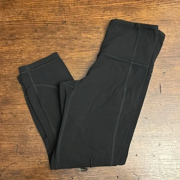 Athleta Capri Leggings‎ in XS