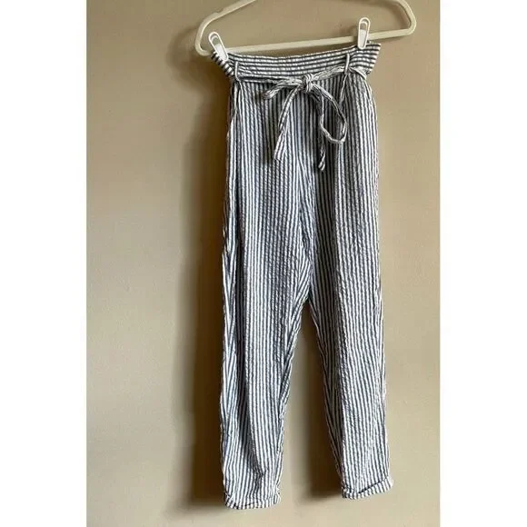 Forever 21 pants with paper bag‎ waist & belt sz M