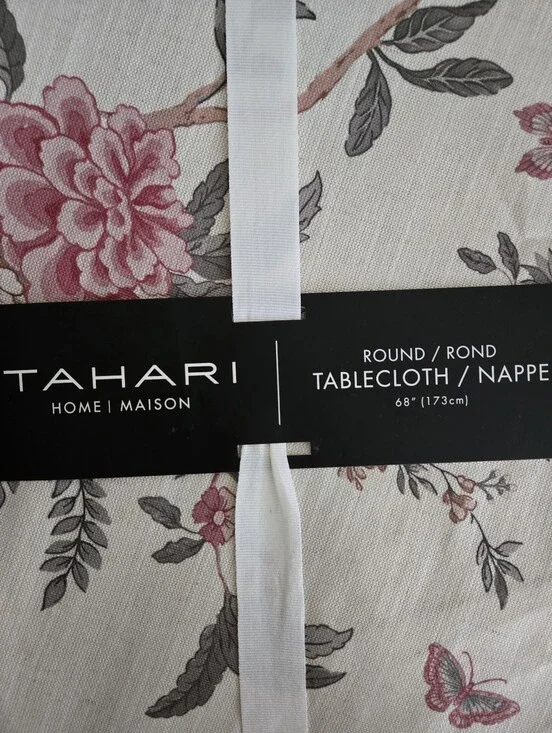 Tahari 68