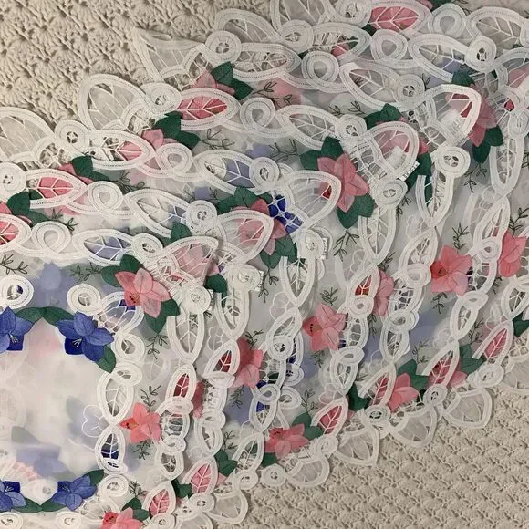 Set Vintage Organdy Appliqué 8 Placemats 1 Table Runner Flowers Cut Outs