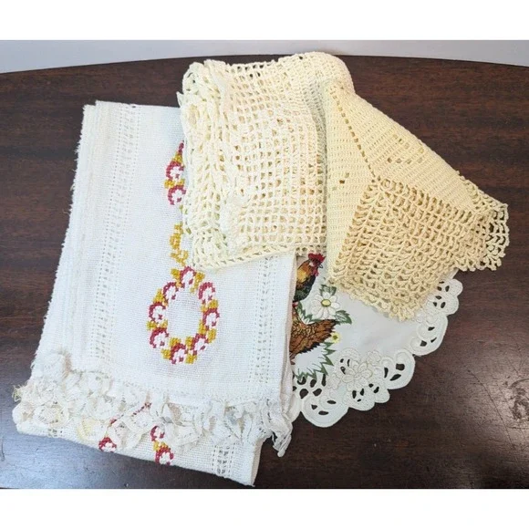Vintage Linen Crochet Doily Table Runner Lot Cutter Craft Upcycle Embroidery