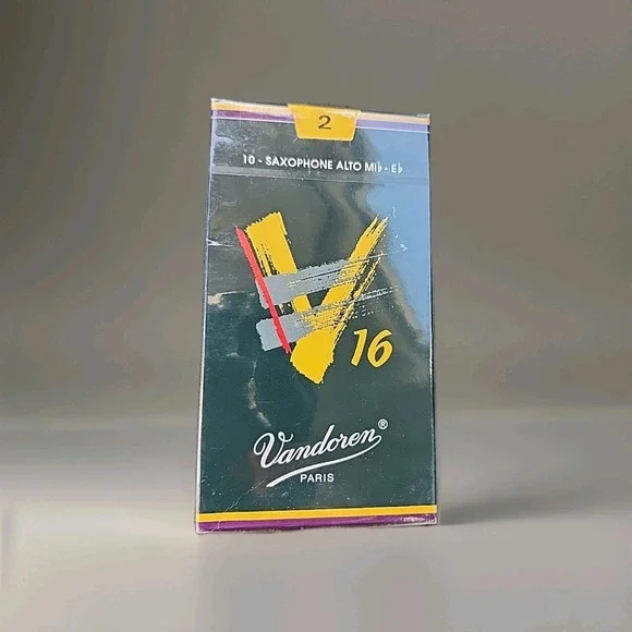Vandoren V16 Alto Saxophone Reeds - 10‎ Per Box