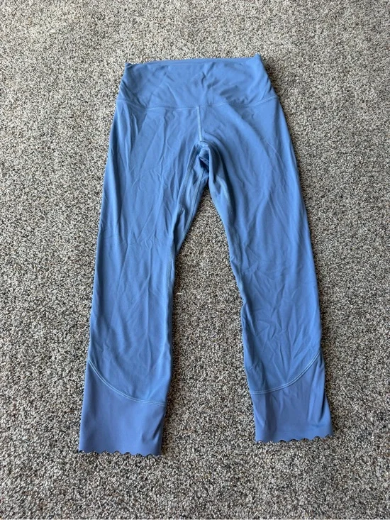 Lululemon Align Scalloped Hem High-Rise Crop 23