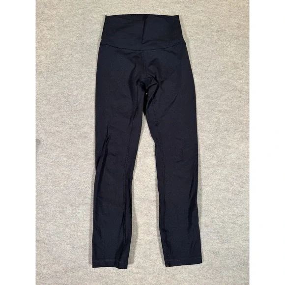Lululemon Leggings‎ Womens 2 Black High Rise Cropped Yoga Athletic Gym Tight