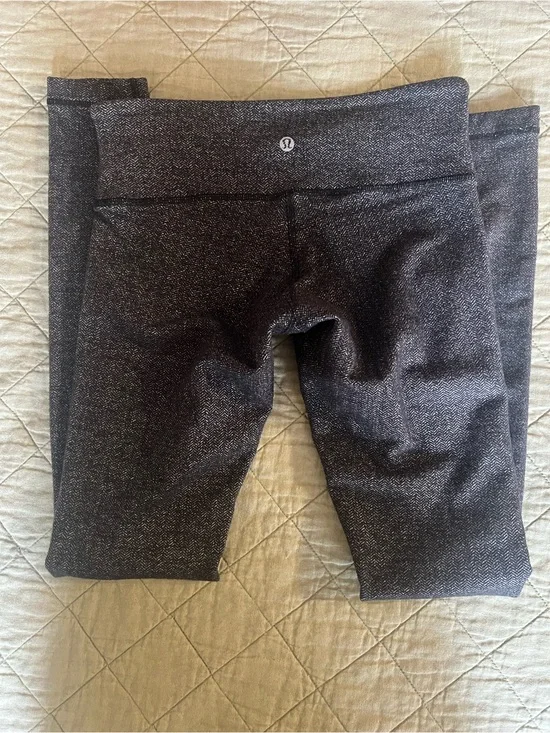 lululemon athletica Women's Heathered Charcoal leggings