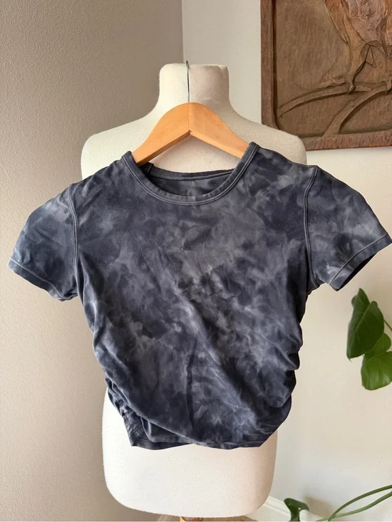 lululemon Black Gray Tie-Dye Ruched Athletic Top