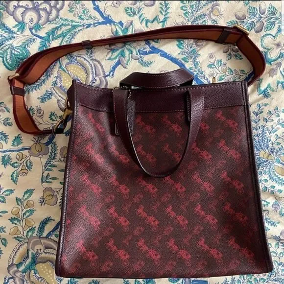Coach Field  Large Tote