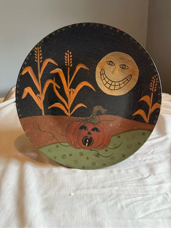 Halloween Decorative Plate with Pumpkin & Smiling Moon
