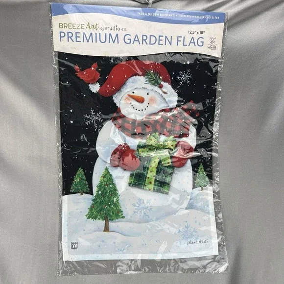 BreezeArt Studio M Buffalo Snowman Premium Garden Flag 12.5
