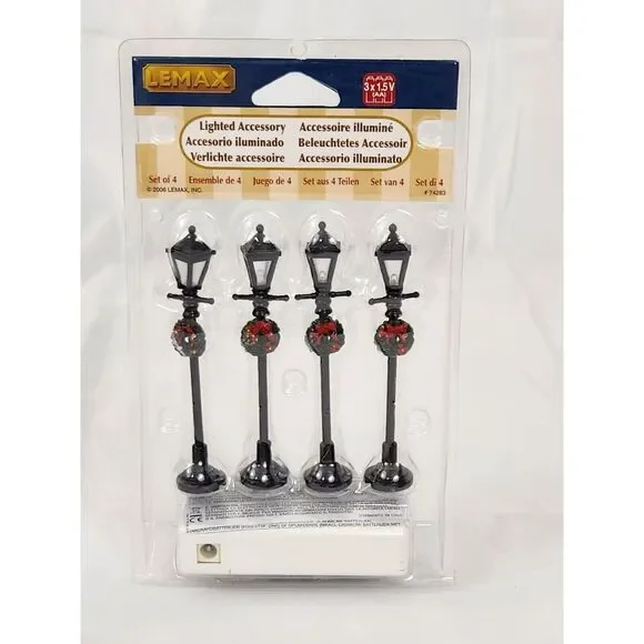 Lemax Village Collection Lighted Accessory Set of 4 Wreath‎ Street Lamps 74283