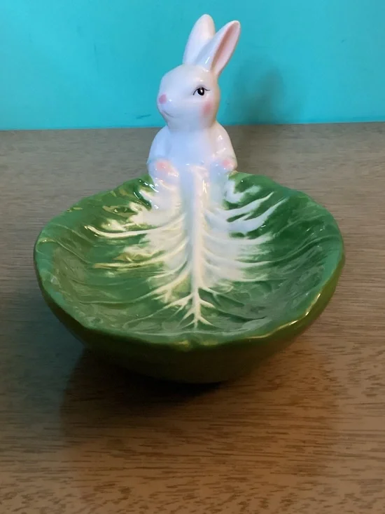 Easter Bunny Rabbit Candy Dish Bowl Cabbage Leaf
