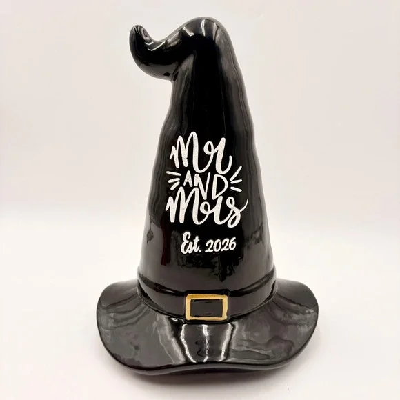Black Ceramic Witch Hat Mr and Mrs Est 2026 Halloween Wedding Figurine Decor