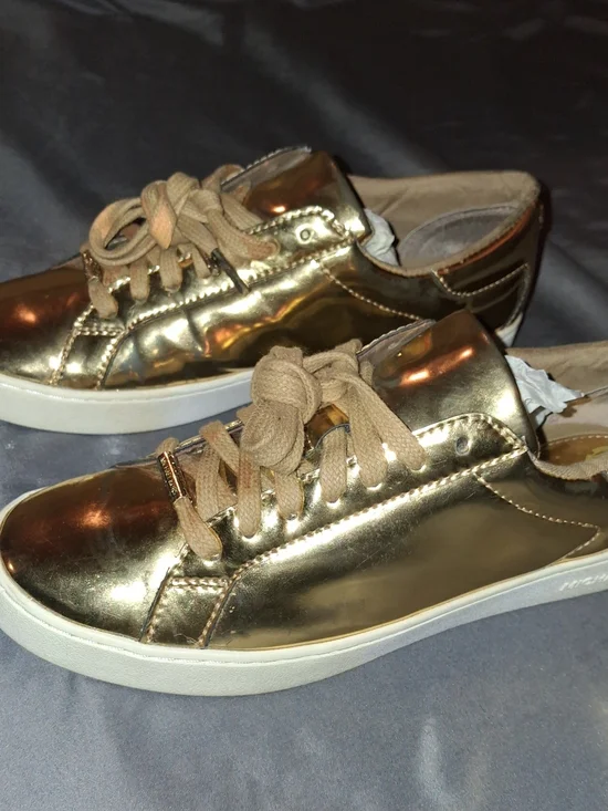 Michael Kors Gold Metallic Low-Top Sneakers with Tan Laces