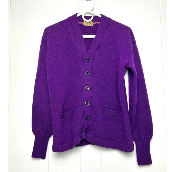 Vintage 100% Pure Wool Purple V-Neck‎ Cardigan Sweater Women's M english winter