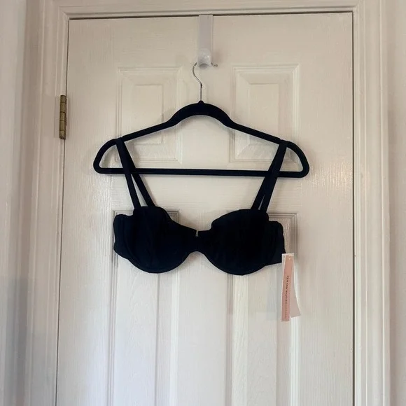 Aqua Swim Black‎ Underwire Bikini Top MEDIUM