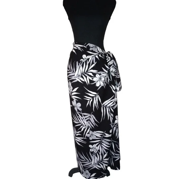 White Stag Black White Floral Sarong Wrap Beach Cover Up Tropical XL