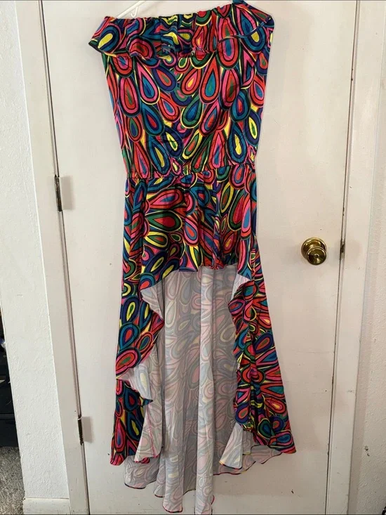 Rachelly M Swimwear psychedelic long strapless cover up Size Medium