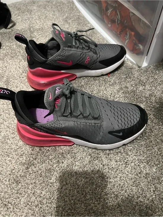 Nike Women’s Air Max 270 Athletic Shoes - Gray & Pink
