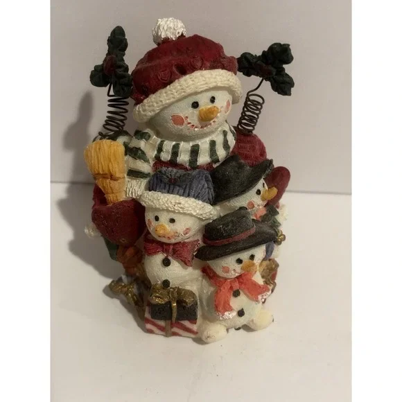 Vintage Snowman and Friends Figurine Christmas Winter Snow Present‎ Gift Red