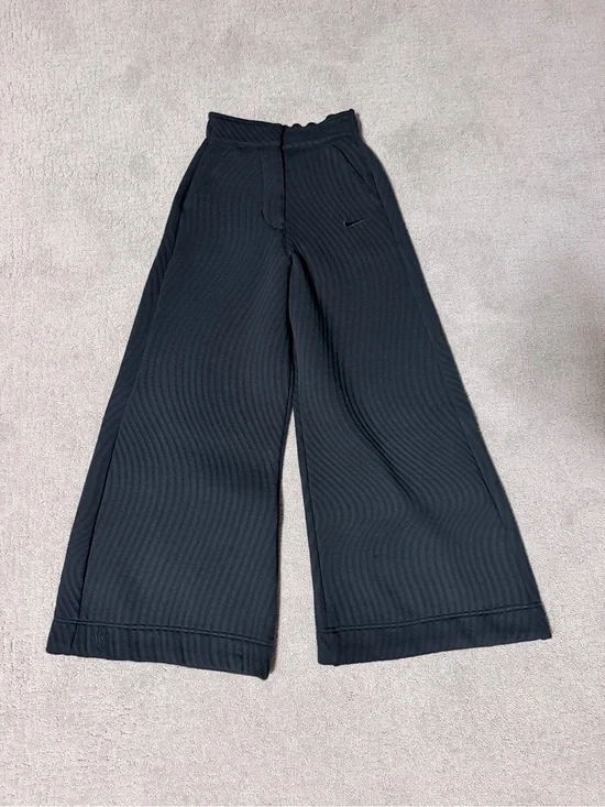 Serena Williams x Nike design crew flared sweatpants, XS
