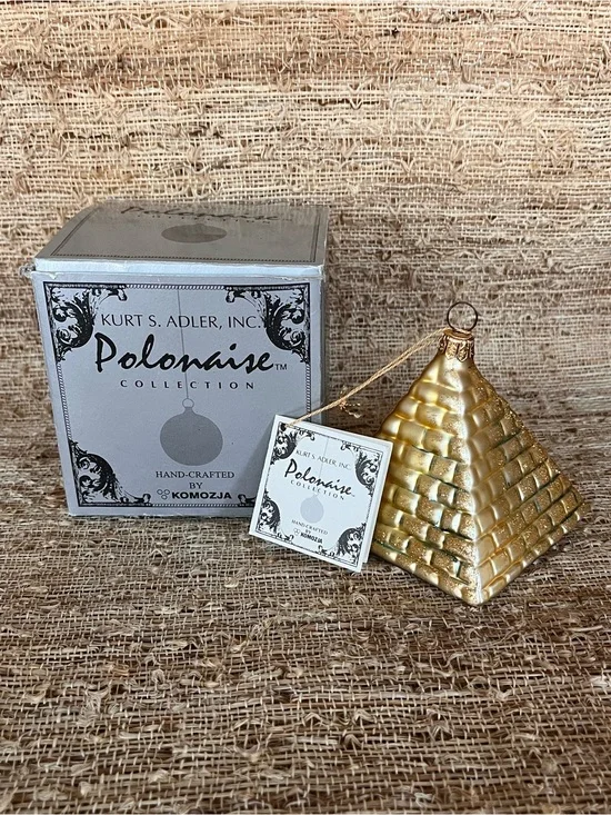 Polonaise Gold Pyramid Holiday Ornament
