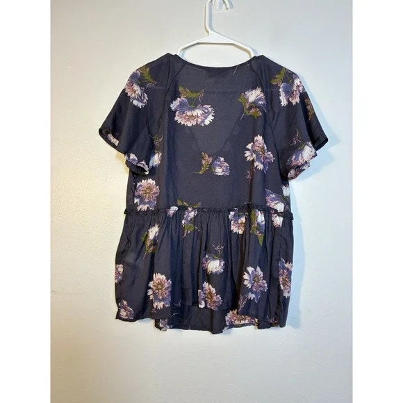 Lucky Brand Blouse Sz Small Babydoll V Neck Peasent‎ Floral Boho