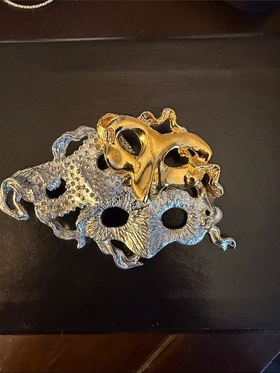 Vintage 1997 M. Milleur Signed Mardi Gras Mask Brooch Pin Pewter