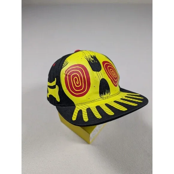 Volcom Skull And Bones Youth Snapback Hat Baseball Cap Skater