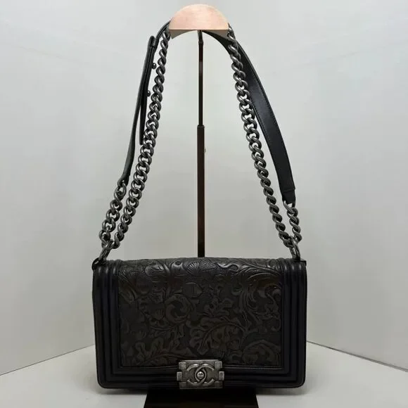 Chanel Women Pre-Loved Bag Very Good Condition