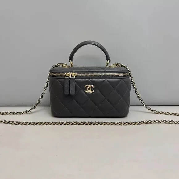 Chanel Women Pre-Loved Bag Very Good Condition