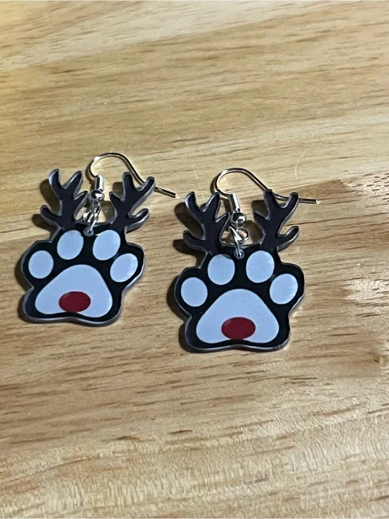 Holiday Reindeer Paw Earrings - Black & White with Red Accent E153