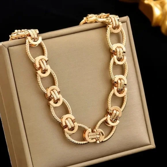 Boho Golden-Tone Handmade Metal Chain Necklace