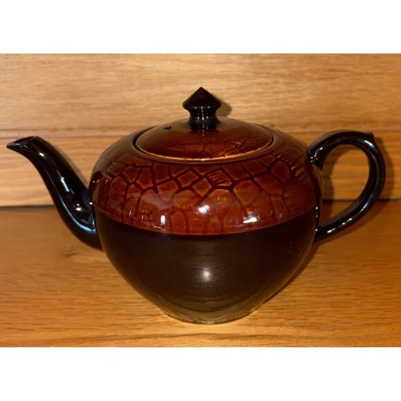 Vintage Teapot “Brown Betty” Style Glazed Ceramic Lidded made in England