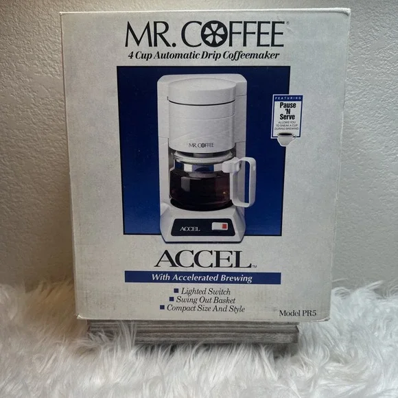$50 🌙 Mr Coffee Accel 4 Cup Automatic Drip Coffeemaker White Model PR5 NEW