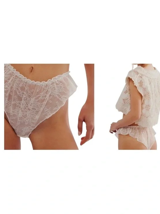 NWT Sealed FREE PEOPLE INTIMATELY FP Ivory Gia Tanga Lace Panties Underwear S
