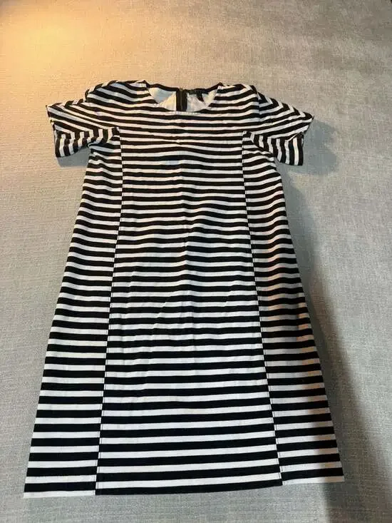 J. Crew Black and White Striped Short Sleeve Shift Dress XS