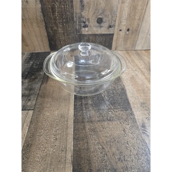 Vintage Pyrex 022 1 Quart Clear Glass Round Casserole Dish with Lid Made in USA